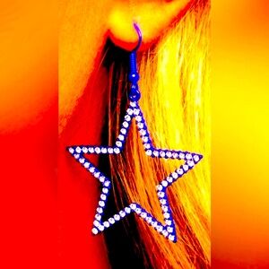 🔹🇺🇸🔹 PATRIOTIC❗️“STREAMLINED STARS” BLUE EARRINGS ~ PAPARAZZI ❗️🔹🇺🇸🔹